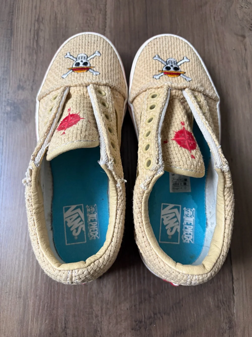 Vans x One Piece Straw Hat Authentic Sneakers Kids Size 2